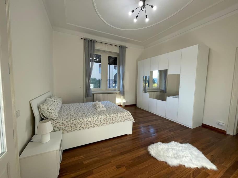 Bg Central President Suite Con Parcheggio - Vista Citta Alta Бергамо Екстер'єр фото