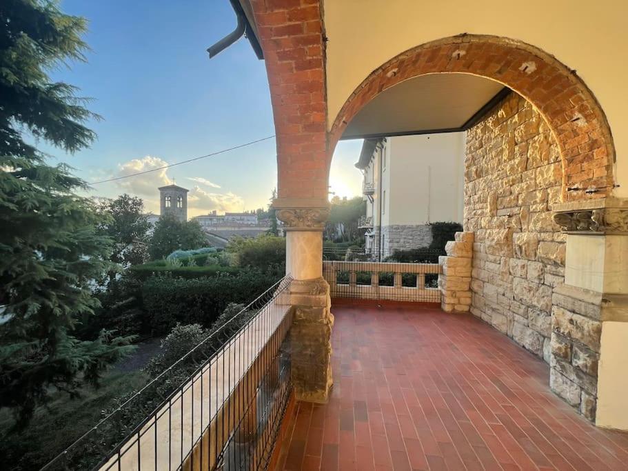 Bg Central President Suite Con Parcheggio - Vista Citta Alta Бергамо Екстер'єр фото